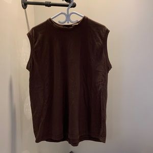brown tank top